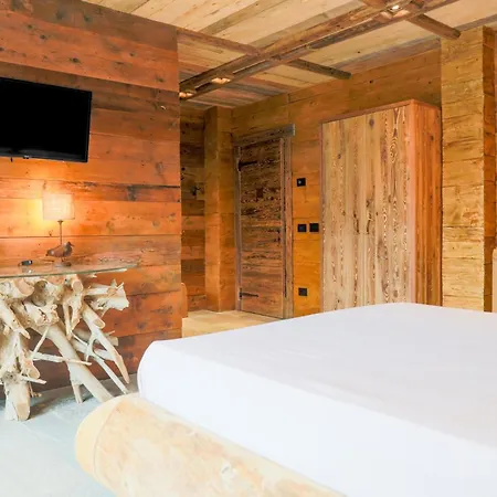 Antico Legno By Design B&B