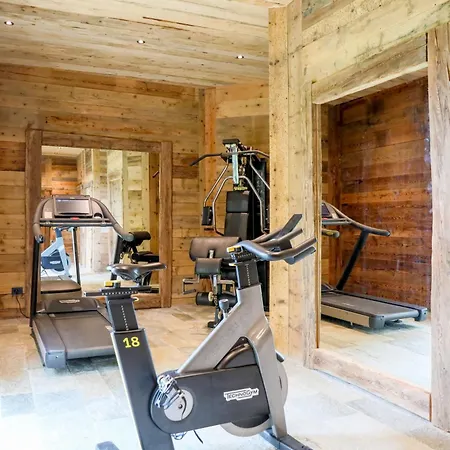 לינה וארוחת בוקר Legno Antico 3*