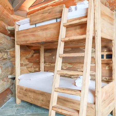 Legno Antico לינה וארוחת בוקר Sueglio